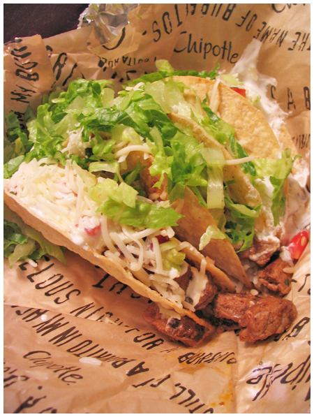 Chipotle steak taco